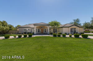 4345 E Caroline Ln, Gilbert, AZ 85296 photo 1