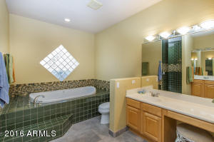 4345 E Caroline Ln, Gilbert, AZ 85296 photo 18