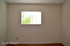 632 E Strahan Dr, Tempe, AZ 85283 photo 9