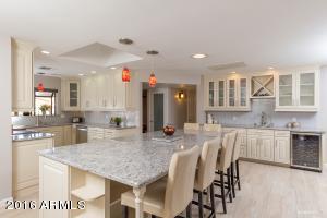511 E Carter Dr, Tempe, AZ 85282 photo 1