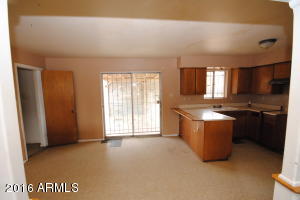 5339 N 35th Dr, Phoenix, AZ 85019 photo 5