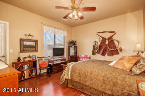 930 Echo Cir, Apache Junction, AZ 85119 photo 21