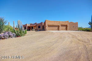930 Echo Cir, Apache Junction, AZ 85119 photo 4