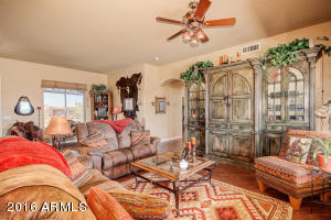 930 Echo Cir, Apache Junction, AZ 85119 photo 11