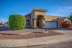 4704 E Bighorn Ave, Phoenix, AZ 85044 photo 1