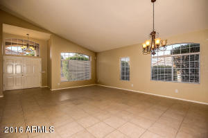 4704 E Bighorn Ave, Phoenix, AZ 85044 photo 8