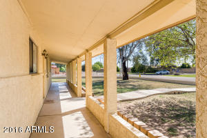 2976 E Campbell Rd, Gilbert, AZ 85234 photo 2