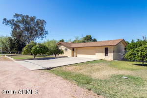 2976 E Campbell Rd, Gilbert, AZ 85234 photo 5