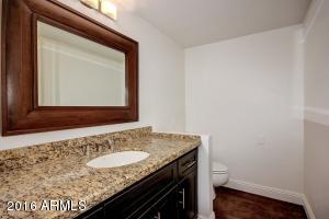 4612 N 40th St, Phoenix, AZ 85018 photo 17