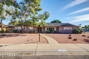 2009 E Laguna Dr, Tempe, AZ 85282 photo 1