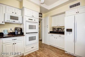 2009 E Laguna Dr, Tempe, AZ 85282 photo 8