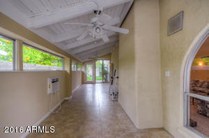6845 N 3rd Pl, Phoenix, AZ 85012 photo 11