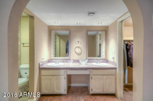 6845 N 3rd Pl, Phoenix, AZ 85012 photo 32