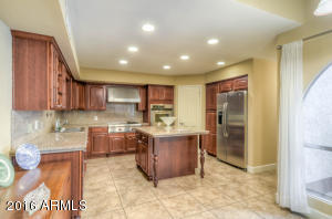 6845 N 3rd Pl, Phoenix, AZ 85012 photo 2