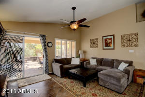 1017 E Hiddenview Dr, Phoenix, AZ 85048 photo 9
