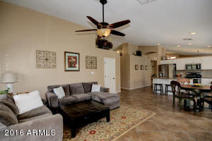 1017 E Hiddenview Dr, Phoenix, AZ 85048 photo 8