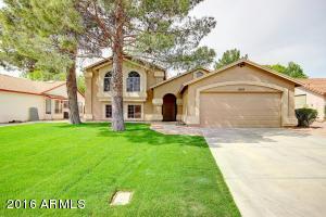 608 S Winthrop St, Gilbert, AZ 85296 photo 1