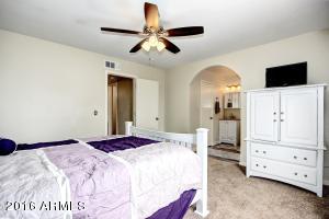 608 S Winthrop St, Gilbert, AZ 85296 photo 25