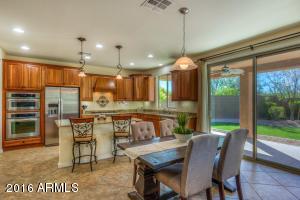 3629 E Cat Balue Dr, Phoenix, AZ 85050 photo 2