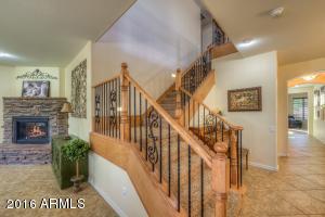 3629 E Cat Balue Dr, Phoenix, AZ 85050 photo 3