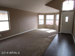 4620 E Sands Dr, Phoenix, AZ 85050 photo 8