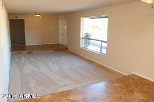 19 E Winged Foot Rd, Phoenix, AZ 85022 photo 11