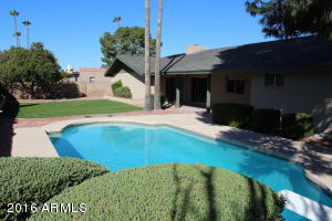 19 E Winged Foot Rd, Phoenix, AZ 85022 photo 1