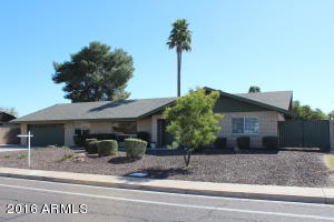 19 E Winged Foot Rd, Phoenix, AZ 85022 photo 2