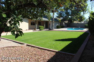 19 E Winged Foot Rd, Phoenix, AZ 85022 photo 4