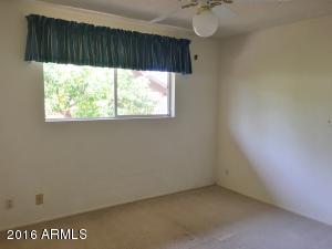 2301 E Lincoln Cir, Phoenix, AZ 85016 photo 13