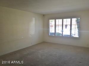 2301 E Lincoln Cir, Phoenix, AZ 85016 photo 4