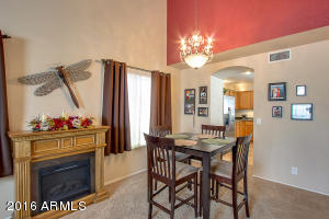 810 W Devon Dr, Gilbert, AZ 85233 photo 4