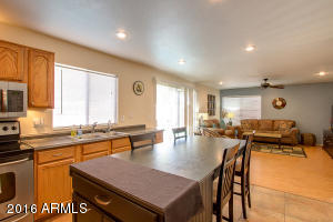 810 W Devon Dr, Gilbert, AZ 85233 photo 13