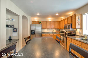 810 W Devon Dr, Gilbert, AZ 85233 photo 10