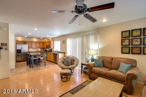 810 W Devon Dr, Gilbert, AZ 85233 photo 15
