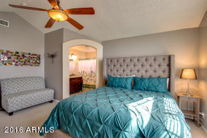 810 W Devon Dr, Gilbert, AZ 85233 photo 20