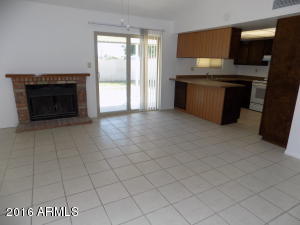 8027 W Monterosa St, Phoenix, AZ 85033 photo 8