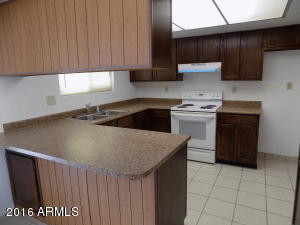 8027 W Monterosa St, Phoenix, AZ 85033 photo 9