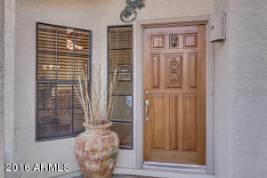 817 W Calypso Dr, Gilbert, AZ 85233 photo 3