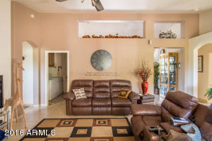 337 E Palomino Ct, Gilbert, AZ 85296 photo 7