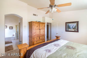 337 E Palomino Ct, Gilbert, AZ 85296 photo 16