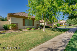 3056 E Marlene Dr, Gilbert, AZ 85296 photo 3