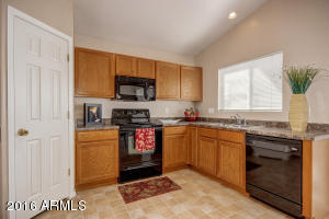196 S 17th St, Coolidge, AZ 85128 photo 5