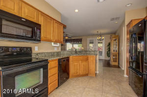 11224 E Lakeview Cir, Mesa, AZ 85209 photo 11