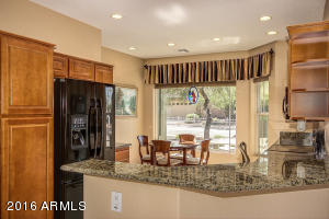 11224 E Lakeview Cir, Mesa, AZ 85209 photo 9