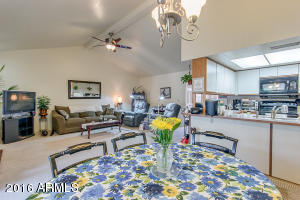1908 E Sunburst Ln, Tempe, AZ 85284 photo 9