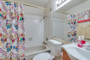 1908 E Sunburst Ln, Tempe, AZ 85284 photo 19