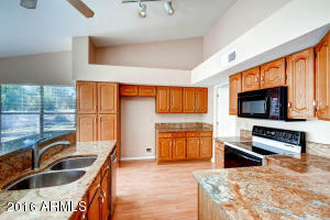 1049 E Stanford Ave, Gilbert, AZ 85234 photo 7