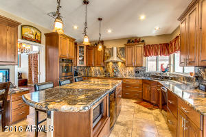 1933 E Saltsage Dr, Phoenix, AZ 85048 photo 4