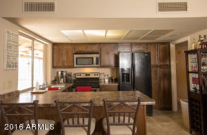 3401 E Laurel Ln, Phoenix, AZ 85028 photo 17